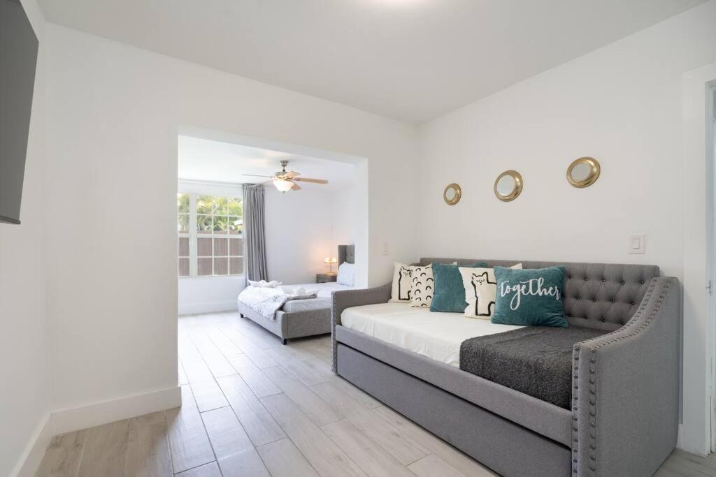 Casa vacanze Retreat To Luxury / 4br/ Bbq / Courtyard/parking